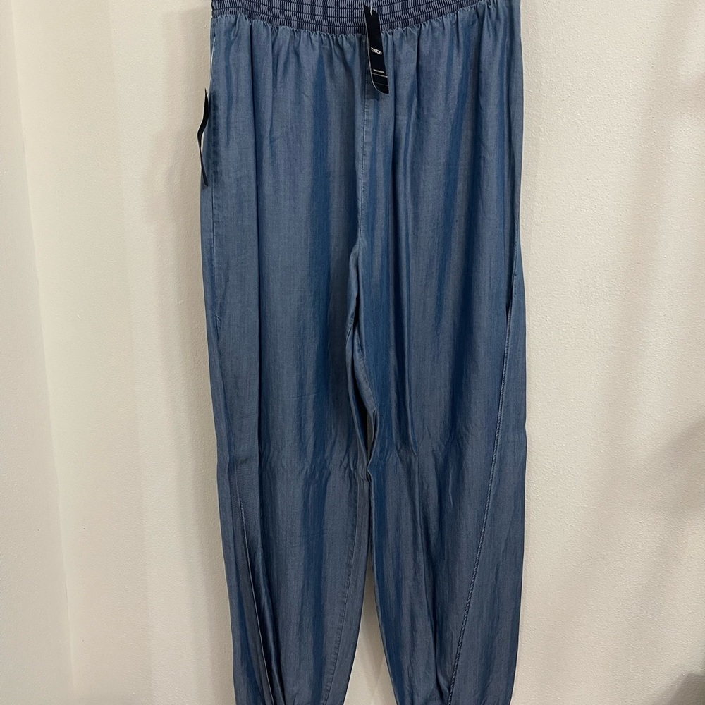 Pantalón tela suave con caída